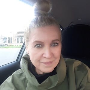 Meet your Posher, Blanca